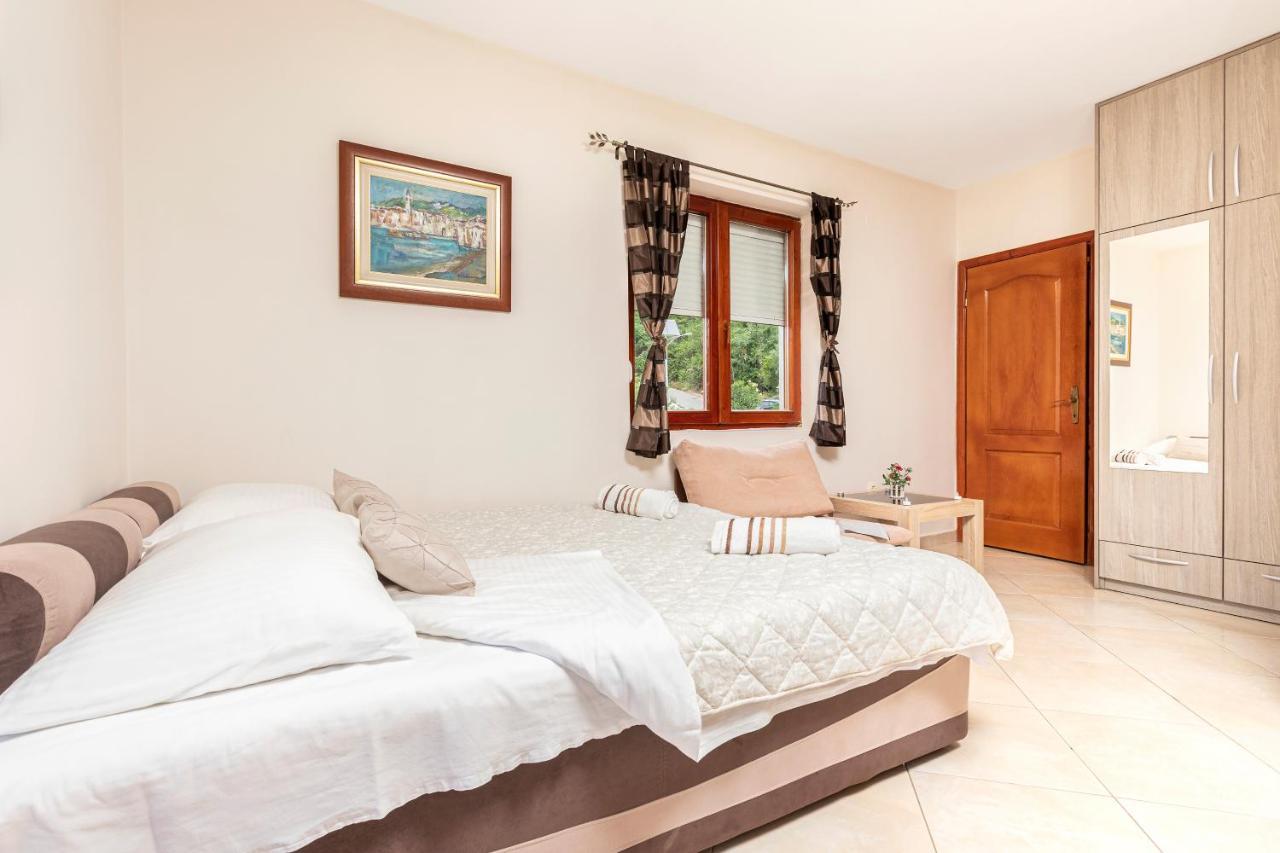 Apartments Donkovic โกตอร์ ภายนอก รูปภาพ