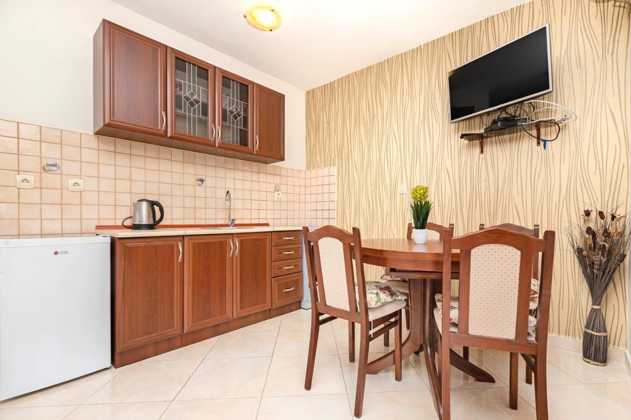 Apartments Donkovic โกตอร์ ภายนอก รูปภาพ