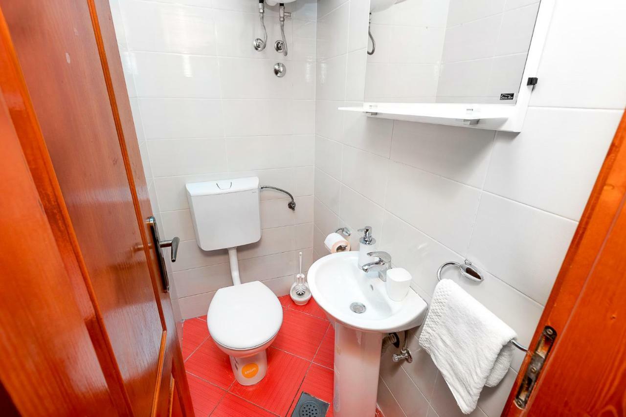 Apartments Donkovic โกตอร์ ภายนอก รูปภาพ