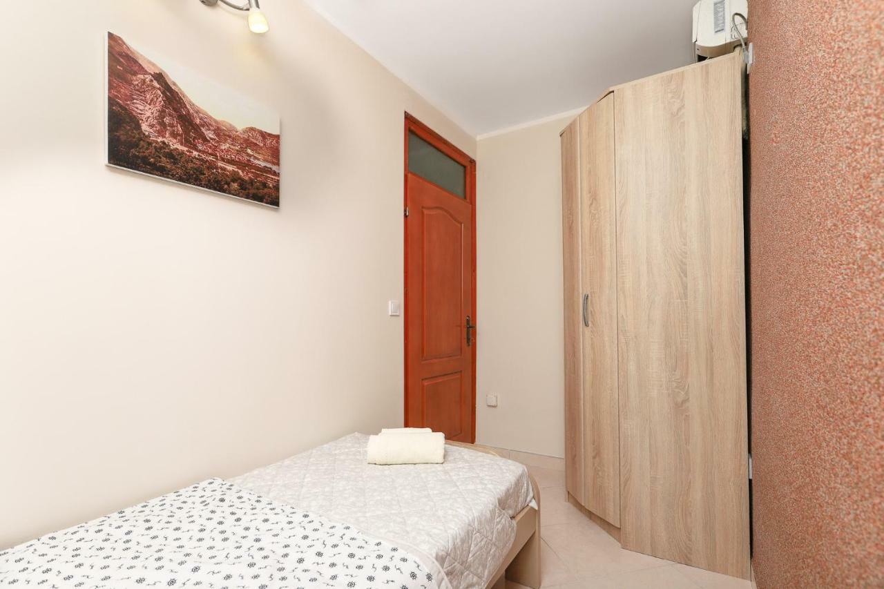 Apartments Donkovic โกตอร์ ภายนอก รูปภาพ